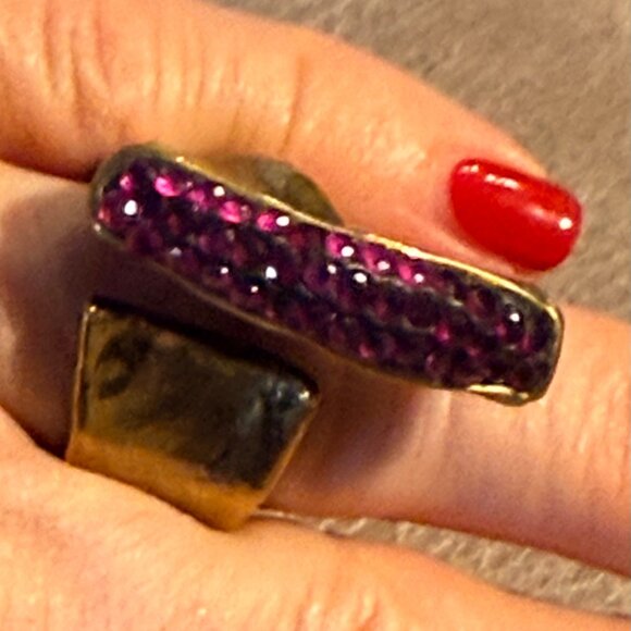 GORGEOUS Artisanal organic brass ring set with genuine rubies London-made - Picture 8 of 9